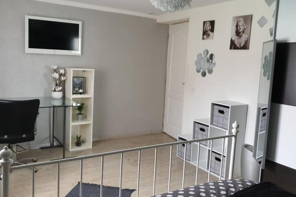 Gite Des Vernizeaux Le Creusot Zewnętrze zdjęcie